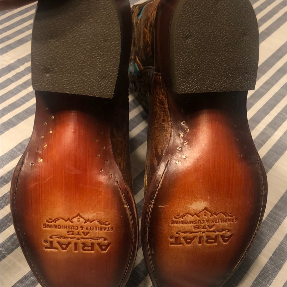 Women's Brown Leather Cowboy Boots with Turquoise Floral Inlay - Picture 9 of 9